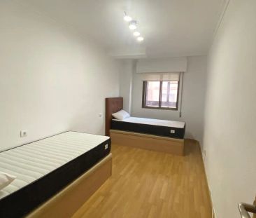 Piso de alquiler en Calle Foglietti, Benalúa - Foto 5