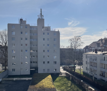 (Fast) über den Wolken! Singlewohnung mit Aussicht sucht neue/n Mie... - Photo 1