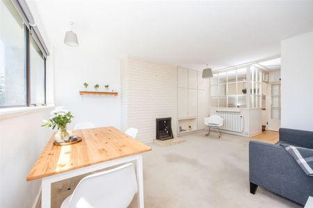 Apartment 7, Hillcrest Court, Drumcondra, Dublin 9 - Photo 2