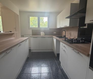 Appartement 3 pièces à louer en rez-de-chaussée à Évry Courcouronnes - Photo 3