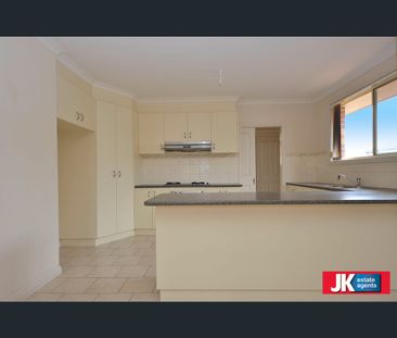 1/23 Torquata Court, Hoppers Crossing, Vic 3029 - Photo 5