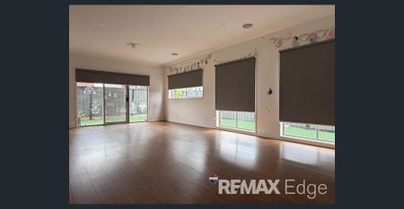 Spacious Modern Home in Prime Truganina Location - Photo 2