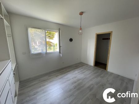 Maison récente 3 chambres 110 m2 avec garage et jardin à Mourenx - Photo 5