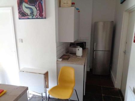 Alexandra Street, Southend On Sea, SS1 - Photo 3