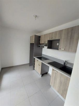 Location appartement 3 pièces - 67m² à L'isle-d'abeau (38080) - Photo 1