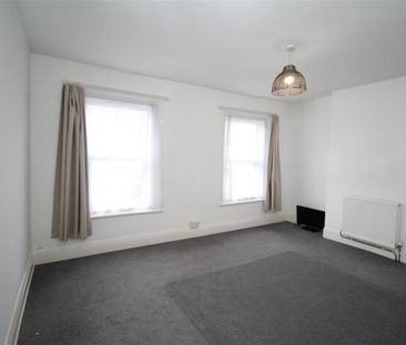 2 bedroom end of terrace house to rent - Photo 6