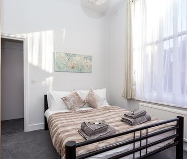 1 bedroom flat to rent - Photo 6