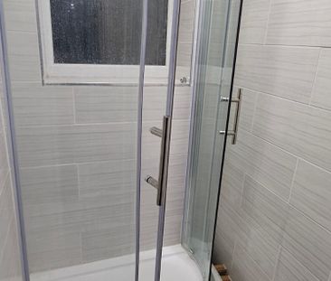3 Bed - 12a Harold Mount, Hyde Park, Leeds - LS6 1PW - Student - Photo 5