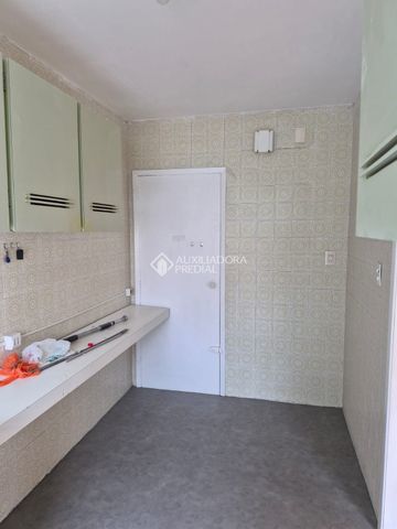 Apartamento com 2 quartos e 70m² para alugar em Auxiliadora, Porto Alegre. - Foto 4