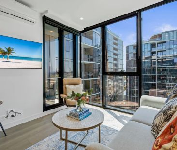 Bright One Bedroom with amazing building facilities! - Photo 2