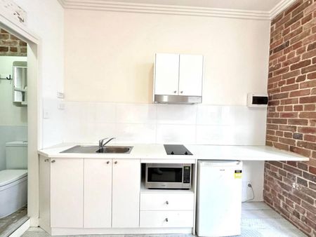 Modern Living in the Iconic 'Astoria' Building - Photo 4