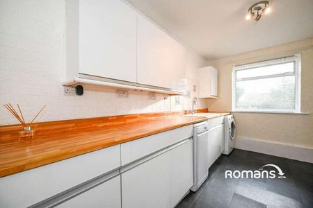 Ullswater, Bracknell, RG12 - Photo 2