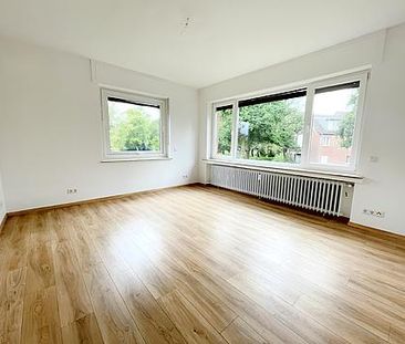 DIREKT AM SCHÖNWASSERPARK: HOCHWERTIGE 2-ZIMMER-WOHNUNG ZU MIETEN! - Photo 1