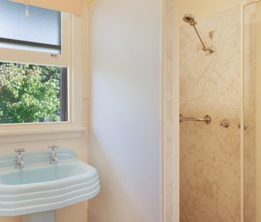 Thinking of selling? Contact our agent - Photo 6