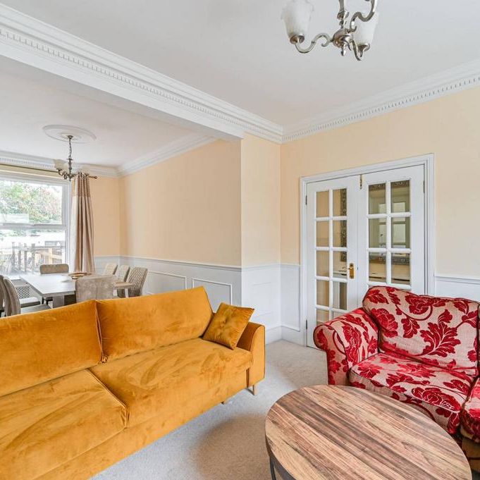 3 bedroom maisonette to rent - Photo 1