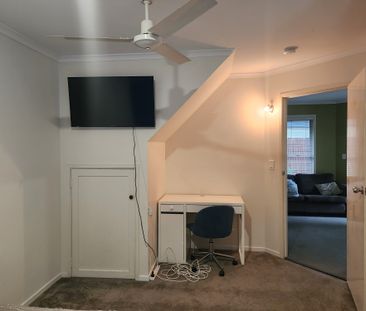 Ferny Grove - Photo 6