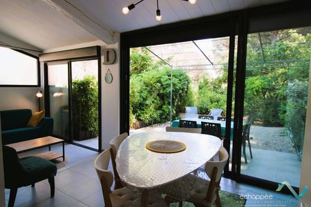 Mazet pour 5 personnes sur domaine privé avec piscine et tennis à Gassin - Photo 2