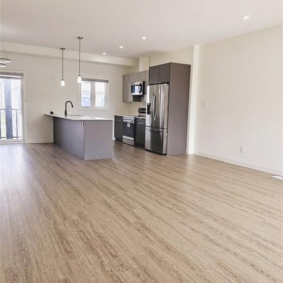 For Lease - 1781 Henrica Avenue Unit# 48, London North, Ontario - Photo 1