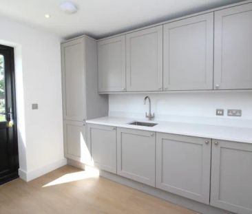 Essex, CM11, Oak Hill Mews, Coxes Farm Road - Photo 3