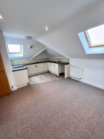 2 bedroom apartment to rent - Photo 5