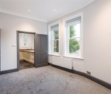 2 bedroom maisonette to rent - Photo 2