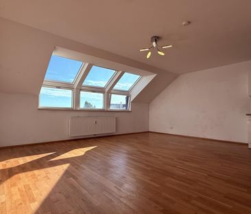 Top-sanierte, helle, super-großzügige 3-Zimmer-Neubauwohnung in der... - Photo 6