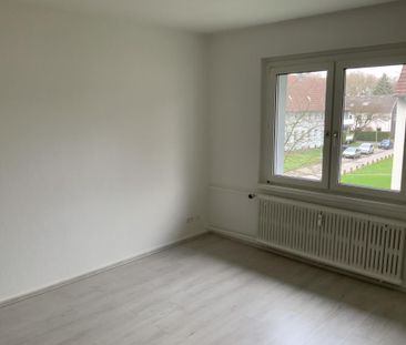 FIx und Fertig ! Laminat und Tapeten inklusive!!!! - Foto 1