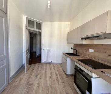 Location Appartement 2 pièces 56m² AIX LES BAINS 73100 - Photo 3