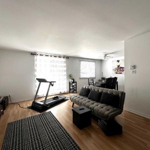 GRAND 3 1/2 à louer style condo 1350 $ Repentigny MAI 2025 - Photo 2