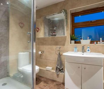 Chantry Avenue, Hartley, Longfield, Kent, DA3 - Photo 6