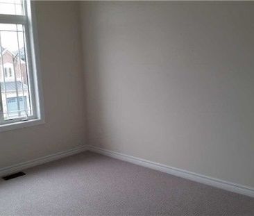 For Lease - 63 Tyndall Drive, Bradford West Gwillimbury, Ontario - Photo 5