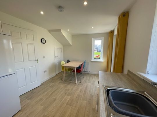 Fort Avenue, Guardbridge - Photo 1