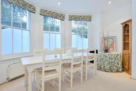 Gledhow Gardens, South Kensington, London, SW5 - Photo 3