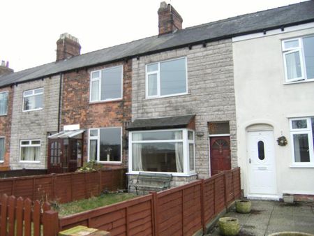 2 bedroom terraced house to rent - Photo 2
