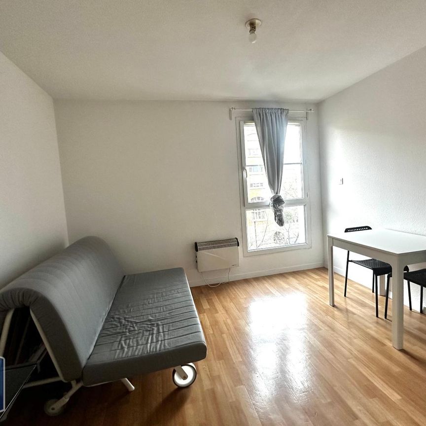 Location Appartement 1 pièce 20m² MULHOUSE 68100 - Photo 1