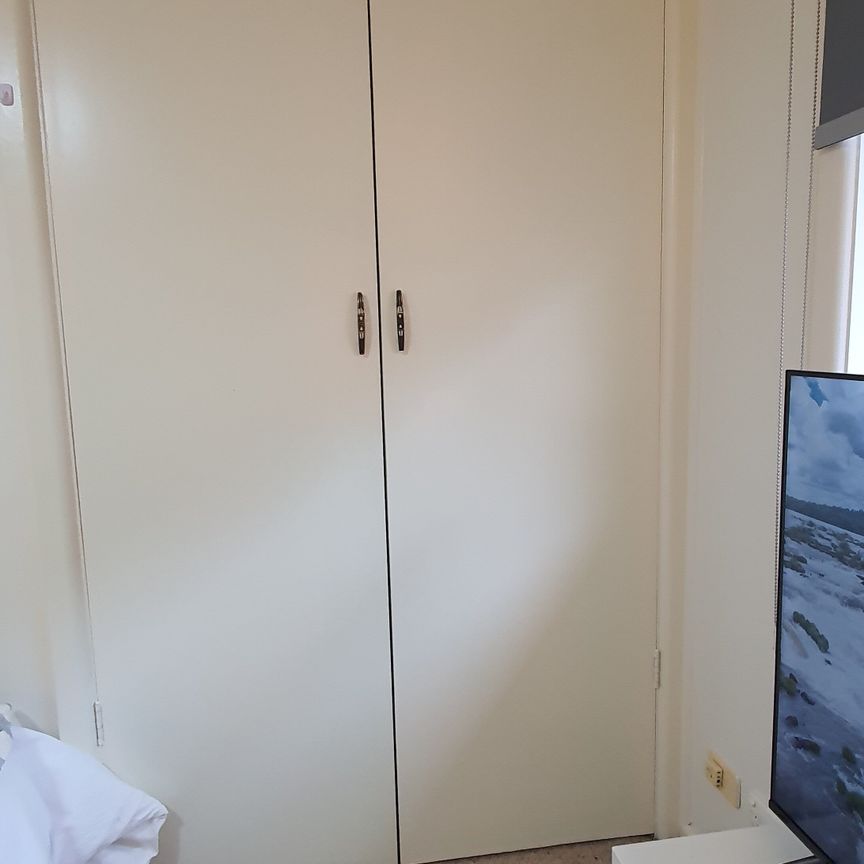 Burwood East - Photo 1