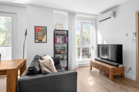 5 Rue Guizot O., #323 - Photo 2