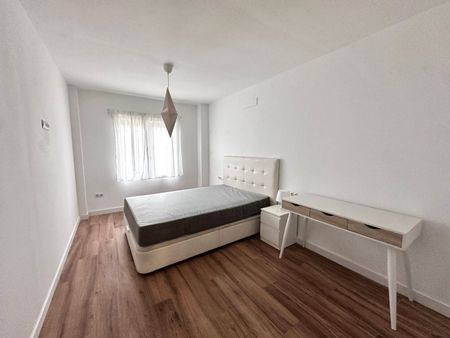 Piso de alquiler en Avenida San Carlos, 19, Solymar - Photo 4