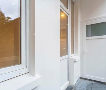 Magnifique appartement entièrement rénové avec balcon à 1180 Uccle - Photo 4