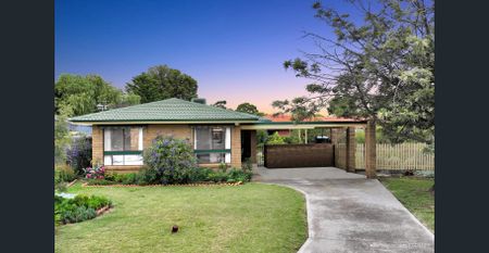 Exquisite Home for Rent - Photo 4