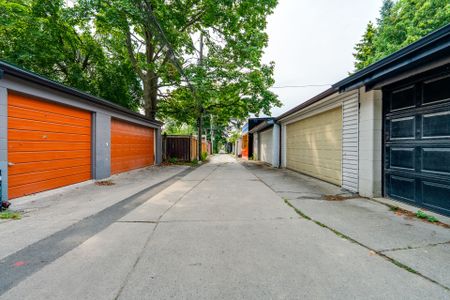 For Lease - 390 Palmerston Boulevard Unit# Laneway, Toronto, Ontario - Photo 4