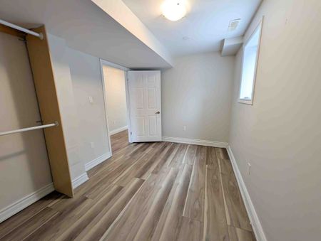 62 Adel Dr, St. Catharines - 2 Bedroom Lower Unit - Photo 5