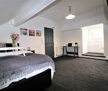 Cosy warm new refurbished Rooms available - Photo 1