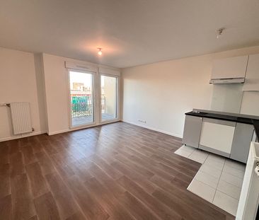 Location Appartement 3 pièces 58m² - Photo 5