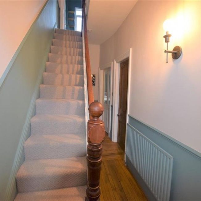 3 Bedroom Terraced To Let - Photo 1