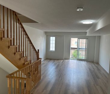 For Lease - 2721 Deputy Minister Path, Oshawa, Ontario - Photo 1