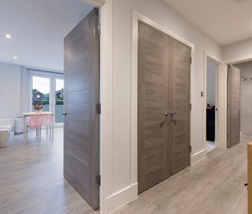 Holden Road, Finchley, London, N12 7DN - Photo 3