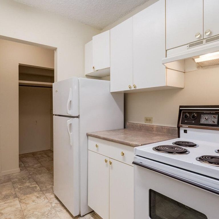 2 Bedroom - Photo 1