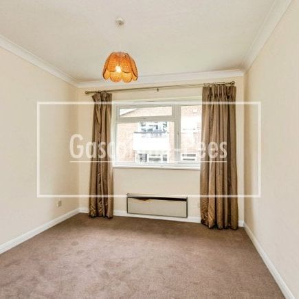 Charterhouse Road, Godalming - Photo 1