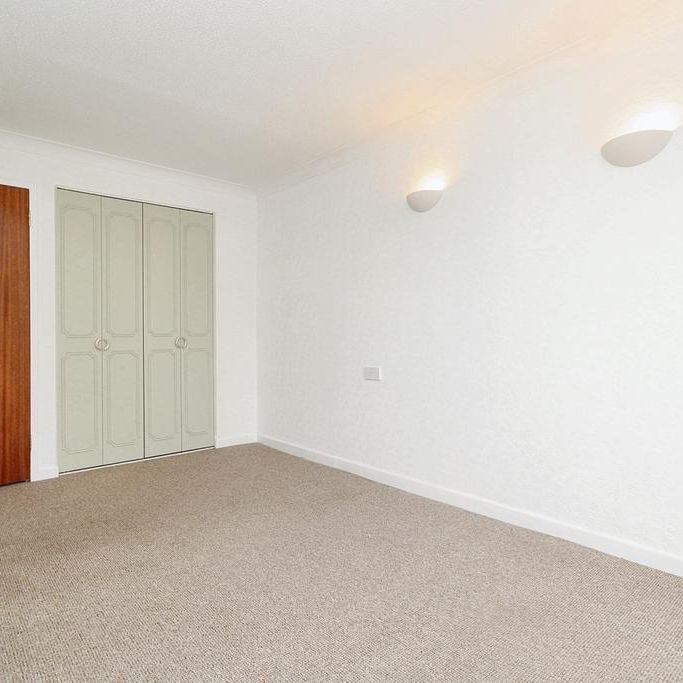 1 bedroom retirement property to rent - Photo 1